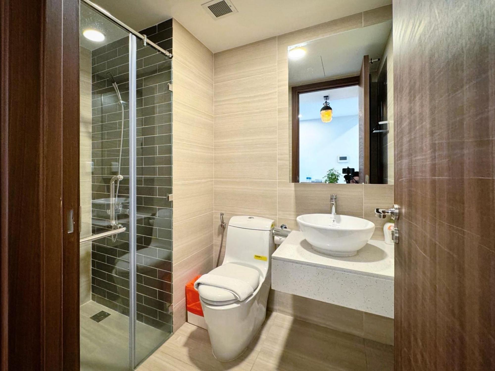 Yu Stay Lux And Cozy 2Bedrs In Soho Residence Near Bui Vien Walking Street Ho-Chi-Minh-Stadt Exterior foto